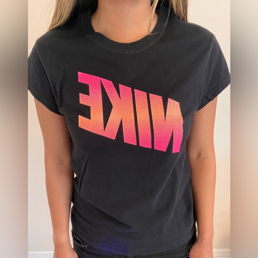 Girls Nike T-Shirt, size Large (kids size)